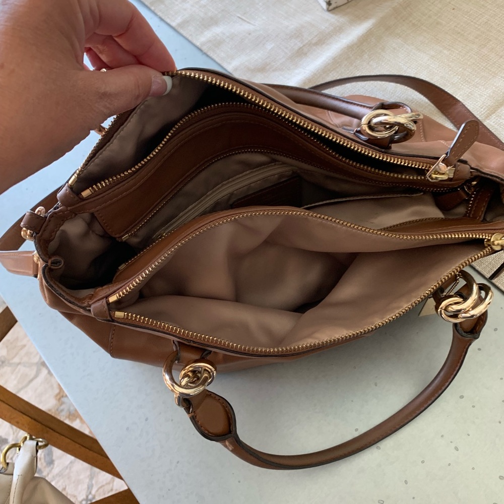 Authentic Coach Purse 👜👜 - Picture 5 of 8